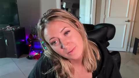 NikkiCums online show from 12-18-25, 12:06