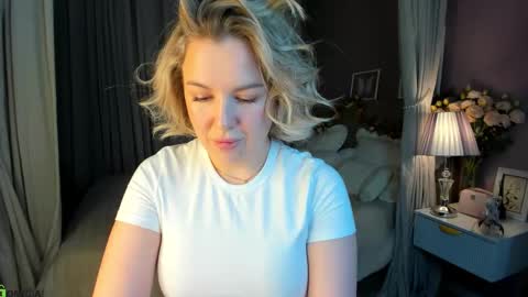 Nikki online show from 10-29-25, 01:41