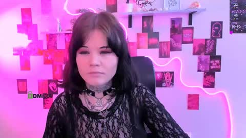nikki_kiss_ online show from 05-03-26, 08:53