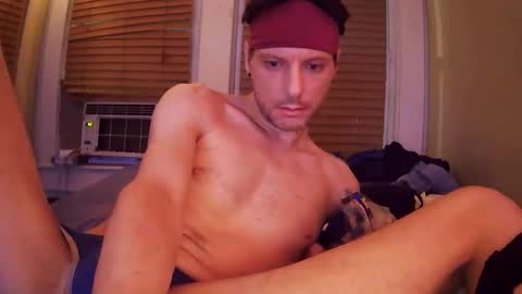 Snapshot of nikki_loverboy_holfulofcum chatting on 11-04-25, 03:05 Nikkiboy Manhol online show from 11-04-25, 03:05