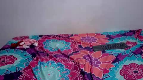 nikki_uwu online show from 06-11-26, 12:32
