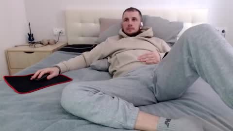 Nick online show from 04-11-26, 07:45