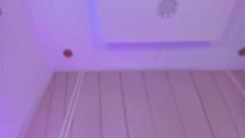 Nikki  online show from 02-14-25, 09:13