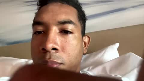 nikko11717 online show from 11-01-25, 04:42