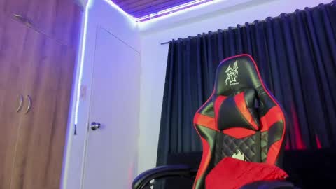   online show from 04-23-26, 10:58