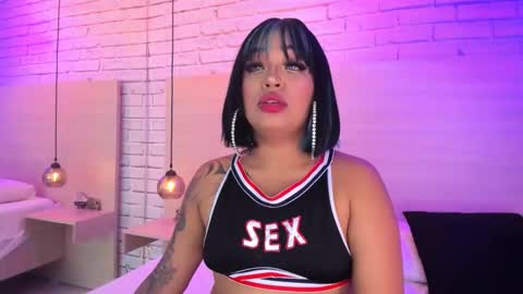 Snapshot of nikkydean chatting on 09-26-25, 04:16 Nikky Dean online show from 09-26-25, 04:16