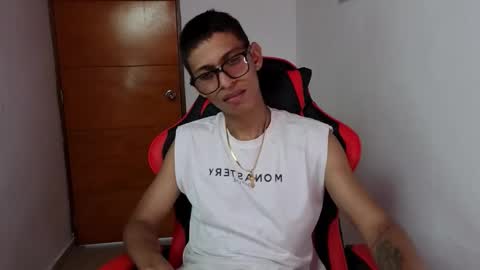 Snapshot of niklaus_wolf chatting on 02-21-26, 06:42 niklaus_wolf online show from 02-21-26, 06:42