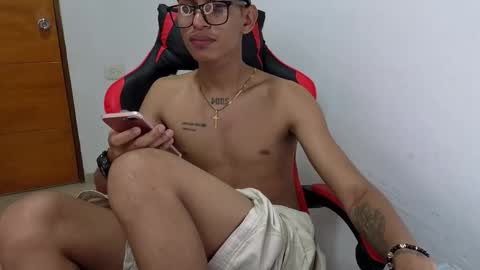 Snapshot of niklaus_wolf chatting on 03-05-26, 05:03 niklaus_wolf online show from 03-05-26, 05:03