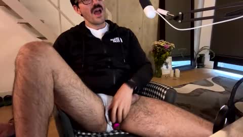 Snapshot of nikolaj_costeer_w chatting on 01-27-25, 07:46 Nikolaj costeer online show from 01-27-25, 07:46