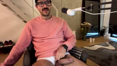 Snapshot of nikolaj_costeer_w chatting on 02-04-25, 08:28 Nikolaj costeer online show from 02-04-25, 08:28