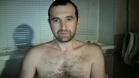 Snapshot of nikolas_vaz chatting on 10-18-25, 08:20 nikolas_vaz online show from 10-18-25, 08:20