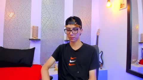 Snapshot of nikolay_gregori chatting on 12-16-24, 07:48 online show from 12-16-24, 07:48