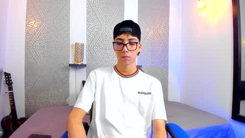 Snapshot of nikolay_gregori chatting on 02-03-25, 04:04 online show from 02-03-25, 04:04