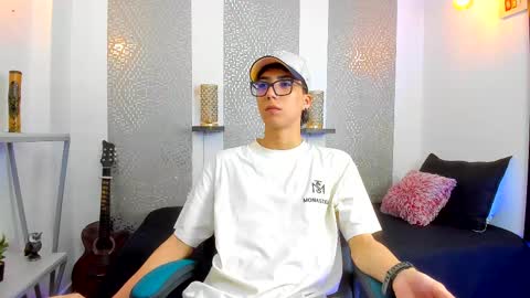 Snapshot of nikolay_gregori chatting on 02-16-25, 04:09 online show from 02-16-25, 04:09
