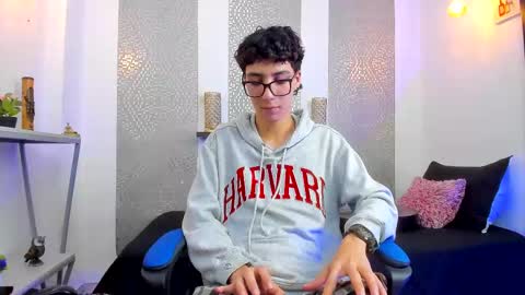 Snapshot of nikolay_gregori chatting on 02-28-25, 09:58 online show from 02-28-25, 09:58