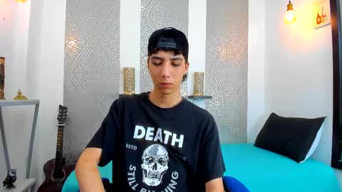 Snapshot of nikolay_gregori chatting on 03-05-25, 04:56 online show from 03-05-25, 04:56