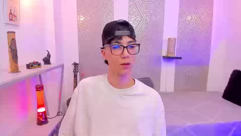 Snapshot of nikolay_gregori chatting on 09-12-25, 04:12 online show from 09-12-25, 04:12