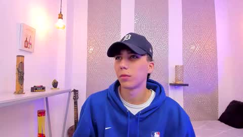    online show from 11-18-25, 04:17