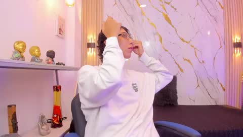    online show from 04-15-26, 04:30