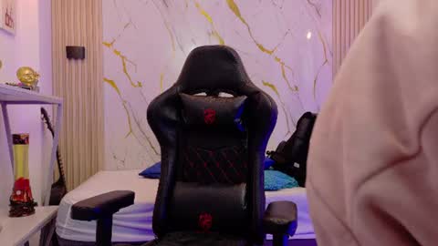    online show from 07-06-26, 04:09