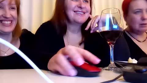Nikoletta online show from 01-22-25, 03:40