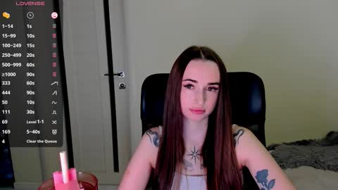      online show from 11-30-25, 02:48