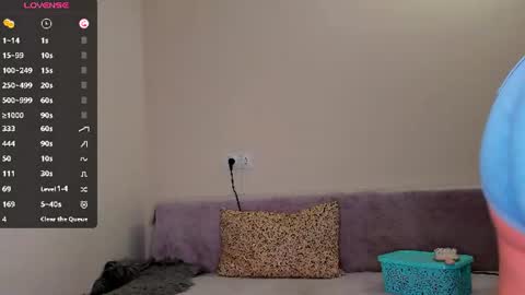 Snapshot of nikoll_s chatting on 07-12-26, 03:08 online show from 07-12-26, 03:08