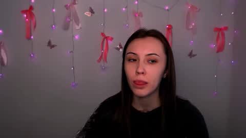 nikonara_ online show from 02-25-26, 12:37