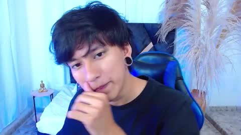 Niko online show from 02-06-26, 01:47