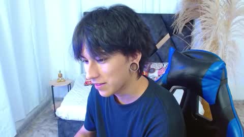 Niko online show from 02-25-26, 01:54