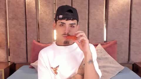 Niko Stone online show from 04-02-26, 03:04