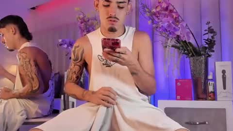 Niko Stone online show from 04-23-26, 05:41