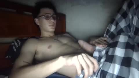 Snapshot of nikotwinktop chatting on 04-07-26, 03:07 Niko online show from 04-07-26, 03:07