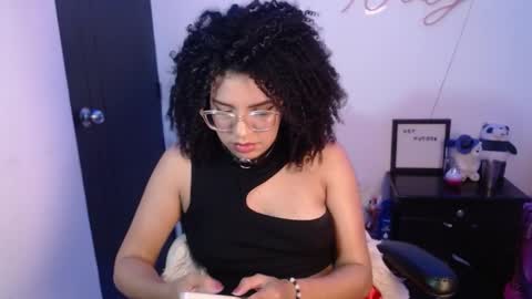 Nicole    GTM-5 1100 pm - 700 am online show from 01-27-25, 06:52