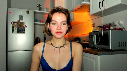 Veronica online show from 03-02-25, 03:16