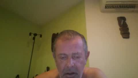 Snapshot of nikyo419 chatting on 10-03-25, 05:04 nikyo419 online show from 10-03-25, 05:04