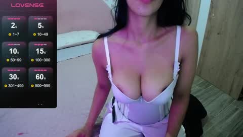 nila online show from 04-28-26, 02:27