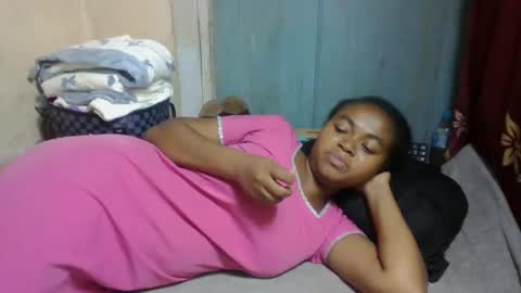 nilah online show from 04-13-26, 06:24