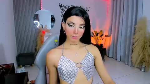 Nilam online show from 11-16-25, 12:49