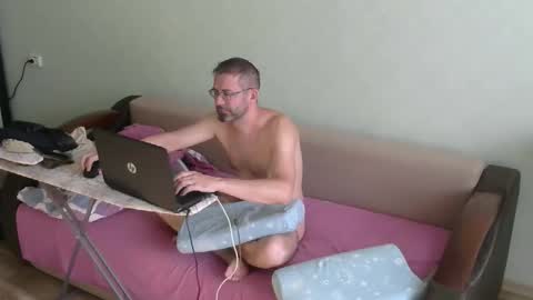 nilko80 online show from 06-04-26, 01:55