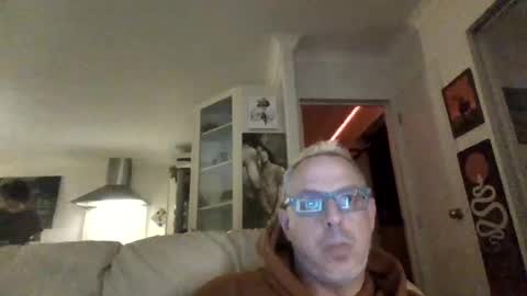nillab online show from 06-15-26, 07:32