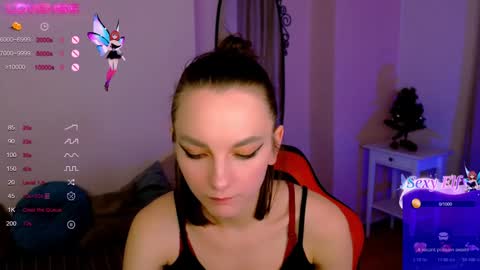Snapshot of nillie_kelly chatting on 12-19-24, 02:01 Nillie online show from 12-19-24, 02:01