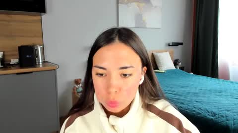 Bella online show from 06-01-26, 11:56