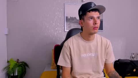 Nils online show from 09-29-25, 05:56