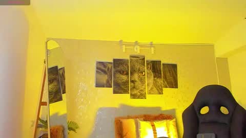 Nils online show from 03-11-26, 04:18