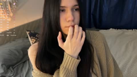 Snapshot of nimfaheart chatting on 01-07-25, 01:57 Jennet online show from 01-07-25, 01:57