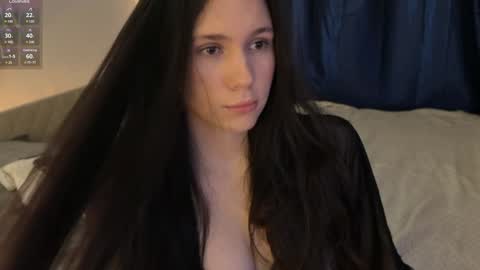 Snapshot of nimfaheart chatting on 02-04-25, 04:08 Jennet online show from 02-04-25, 04:08