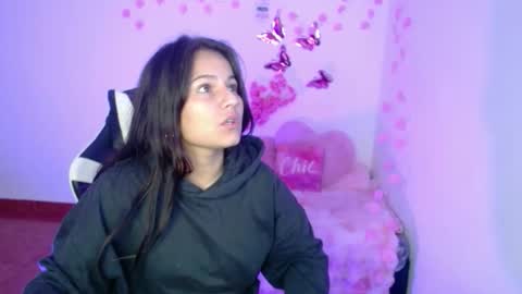 nina__666 online show from 12-17-25, 11:27