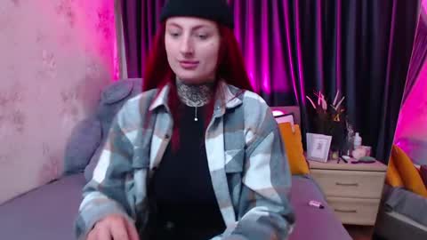 Nina online show from 04-25-26, 05:21