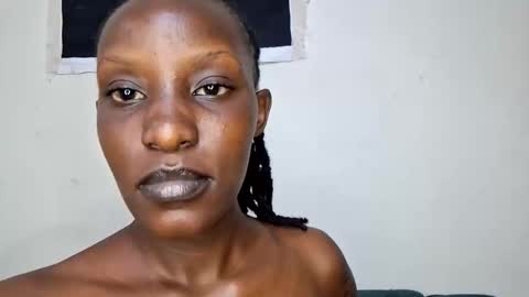 nina_bambi online show from 04-19-26, 02:38